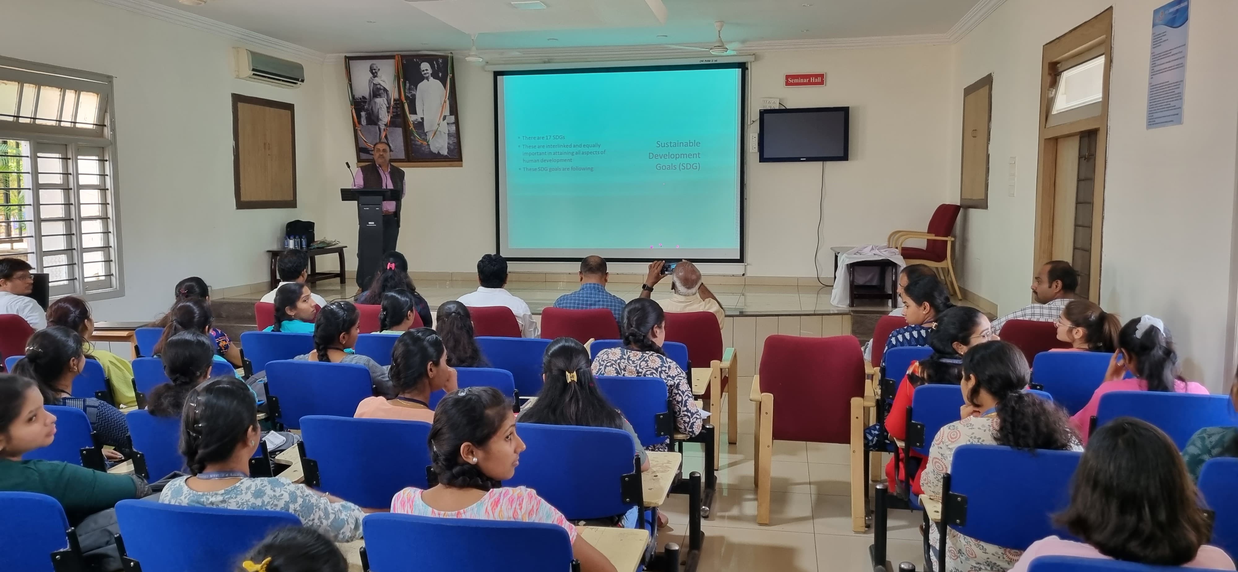 Special Seminar photo 1