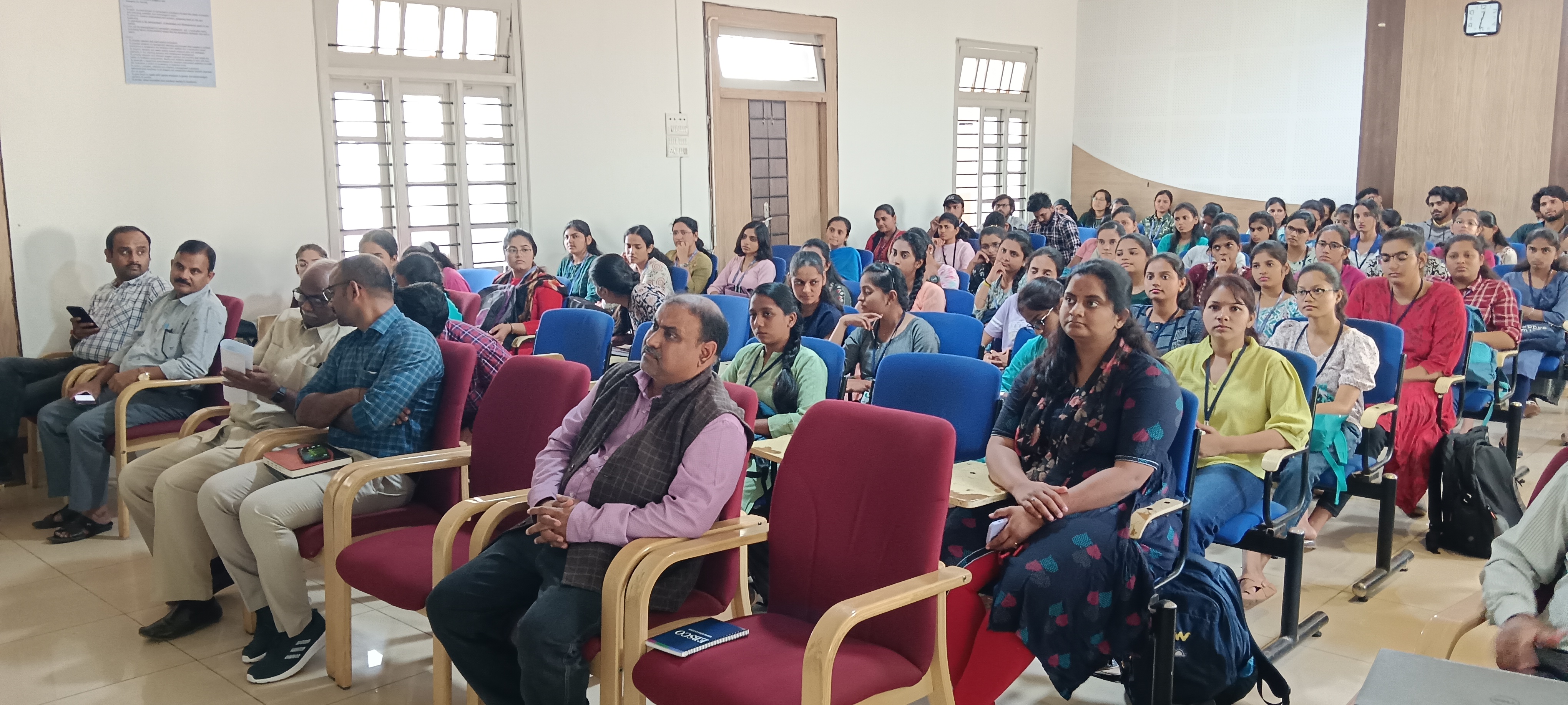Special Seminar photo 3