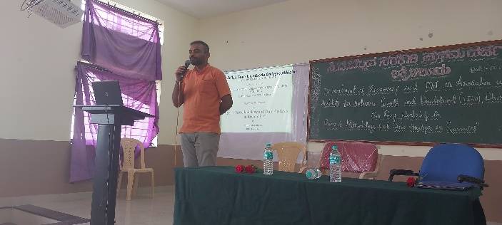 Workshop on Research Methodology and Data Analysis at Akkialur photo 3