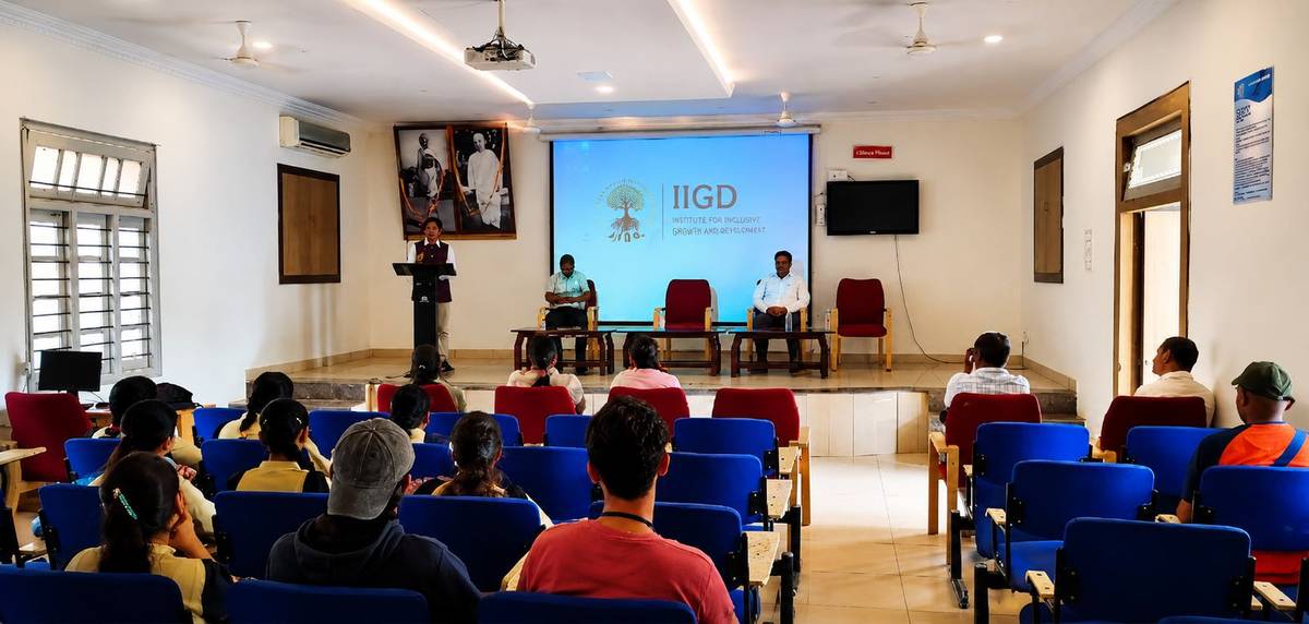 IIGD members during an academic programme